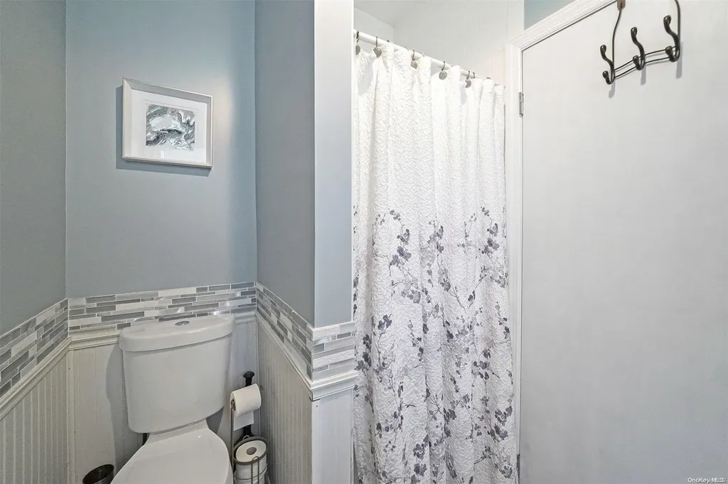 56 Sally Lane Ridge NY 11961