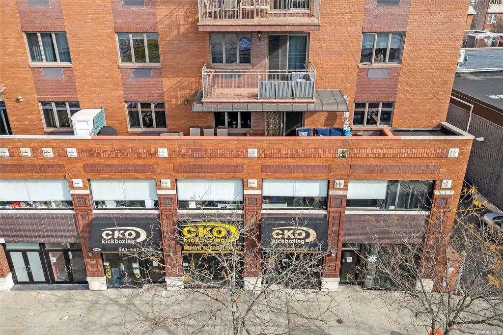 2617 E 17th Street Brooklyn NY 11235