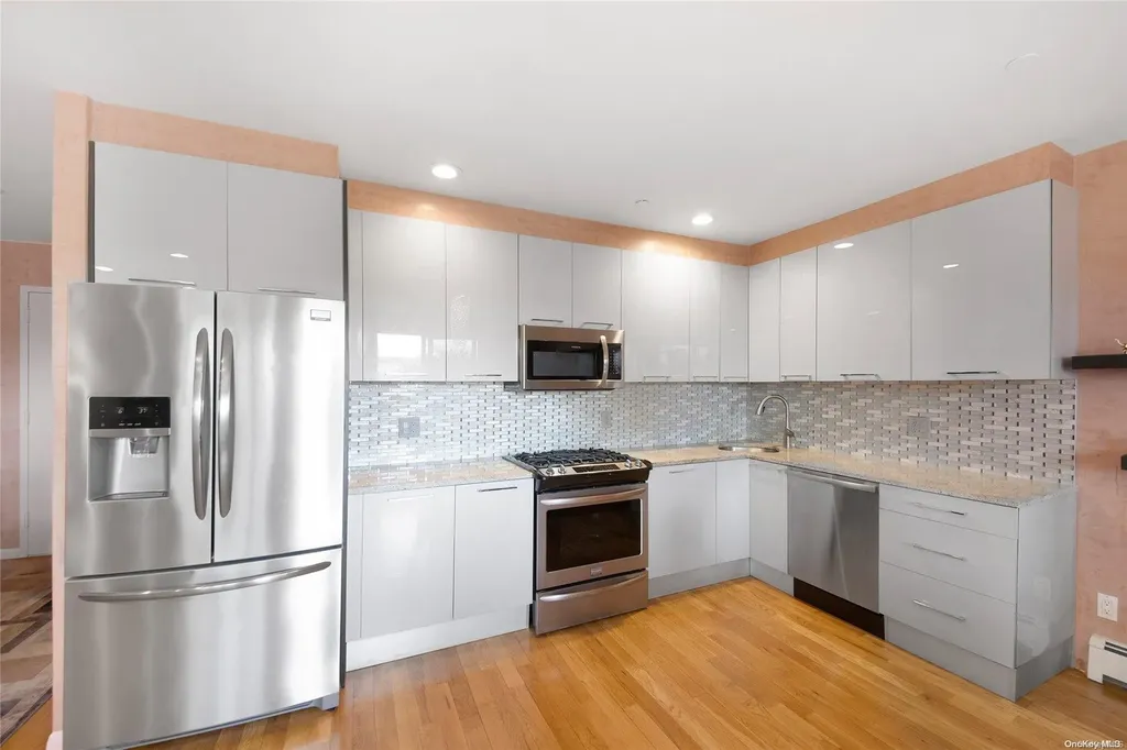 2617 E 17th Street Brooklyn NY 11235