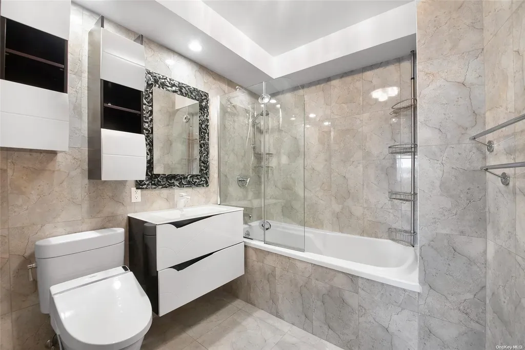 2617 E 17th Street Brooklyn NY 11235