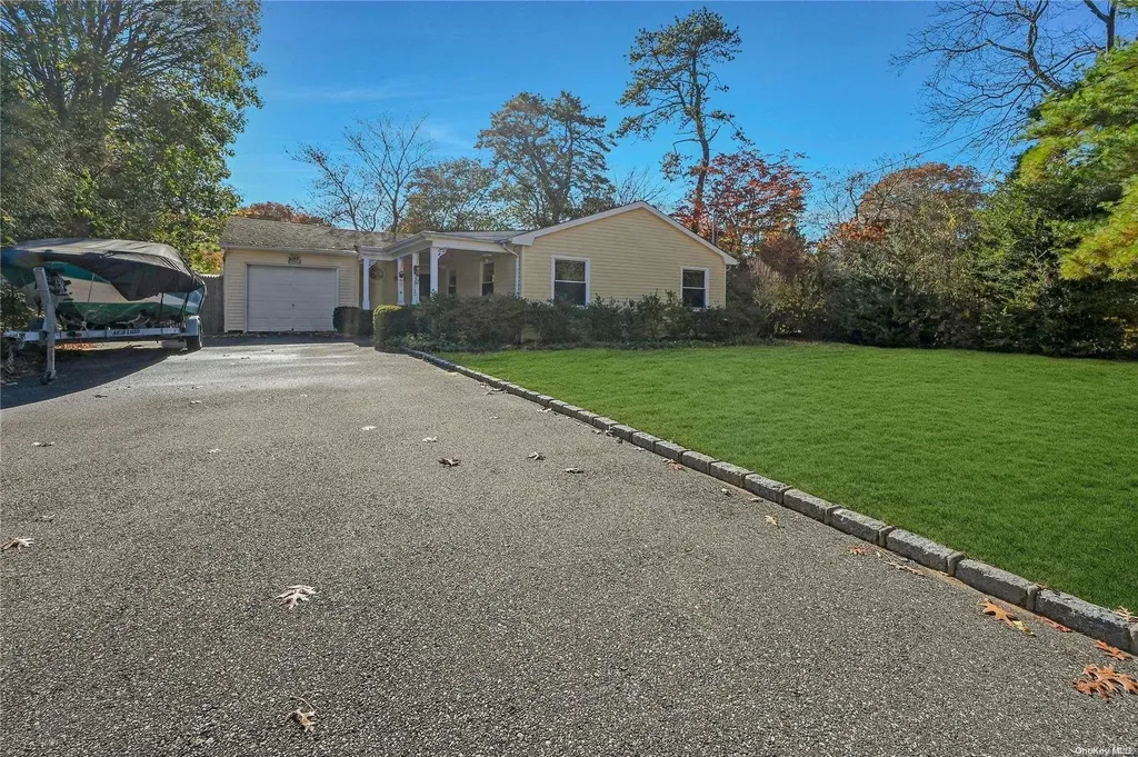 50 Ranch Drive Shirley NY 11967