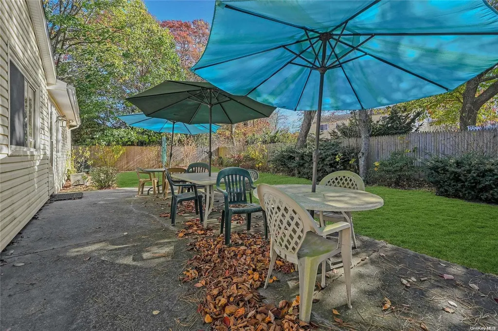 50 Ranch Drive Shirley NY 11967
