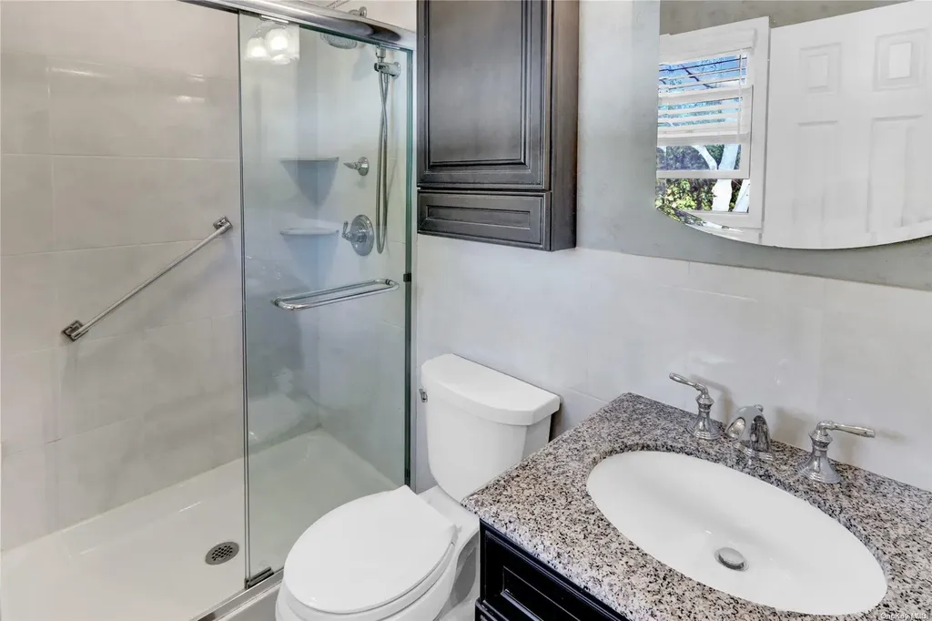 46 Dennis Lane Bethpage NY 11714