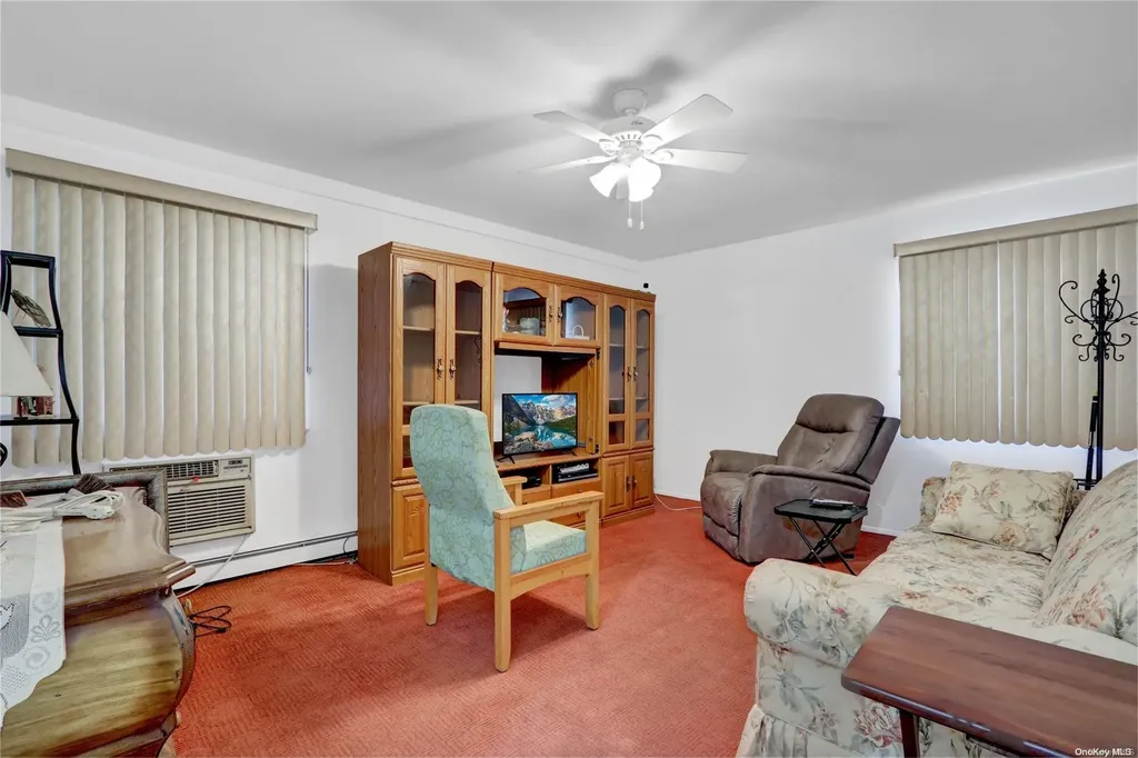 46 Dennis Lane Bethpage NY 11714