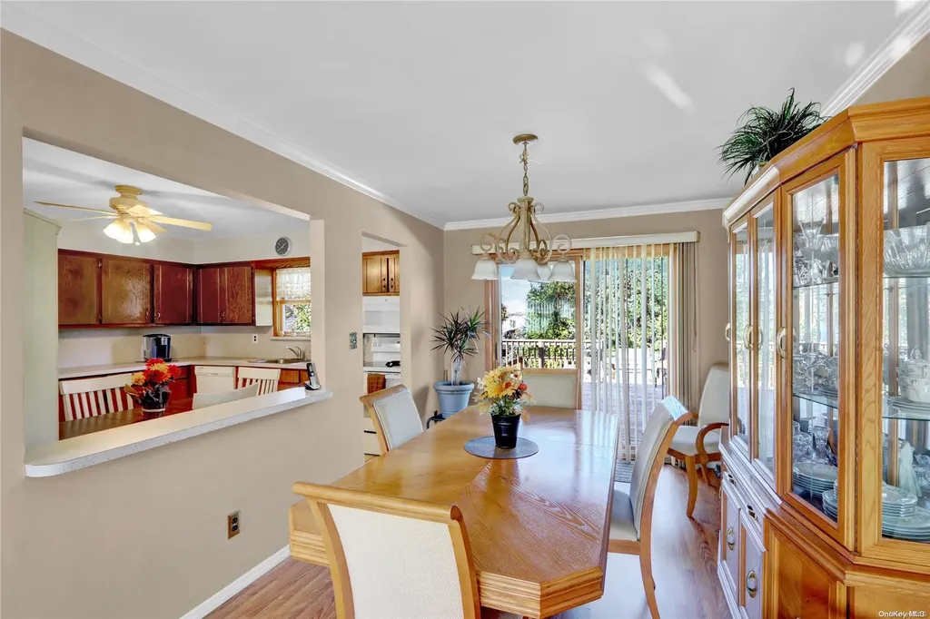 46 Dennis Lane Bethpage NY 11714