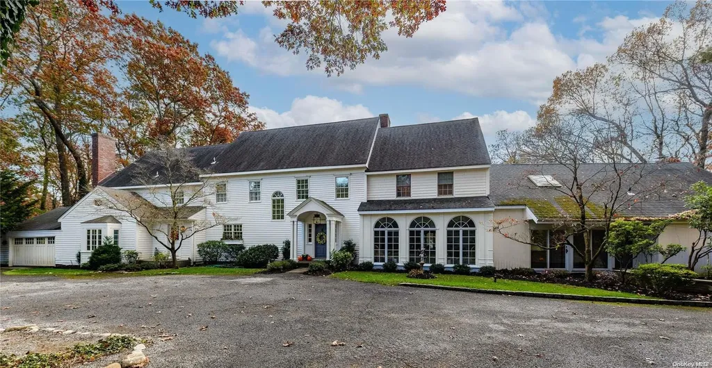 88 Jennings Road Cold Spring Harbor NY 11724