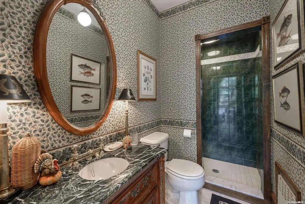 88 Jennings Road Cold Spring Harbor NY 11724