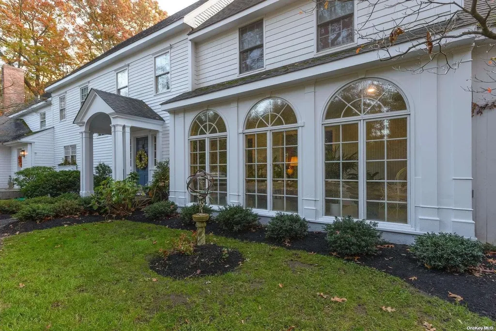 88 Jennings Road Cold Spring Harbor NY 11724