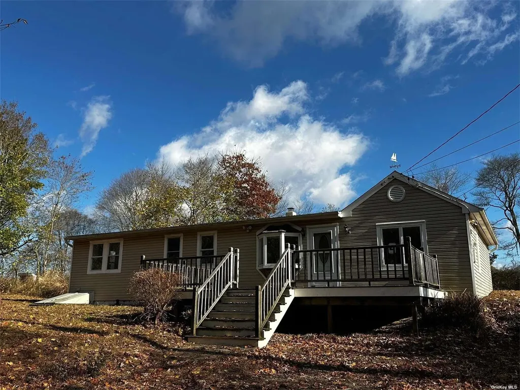 2468 River Road Calverton NY 11933