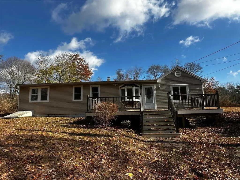 2468 River Road Calverton NY 11933