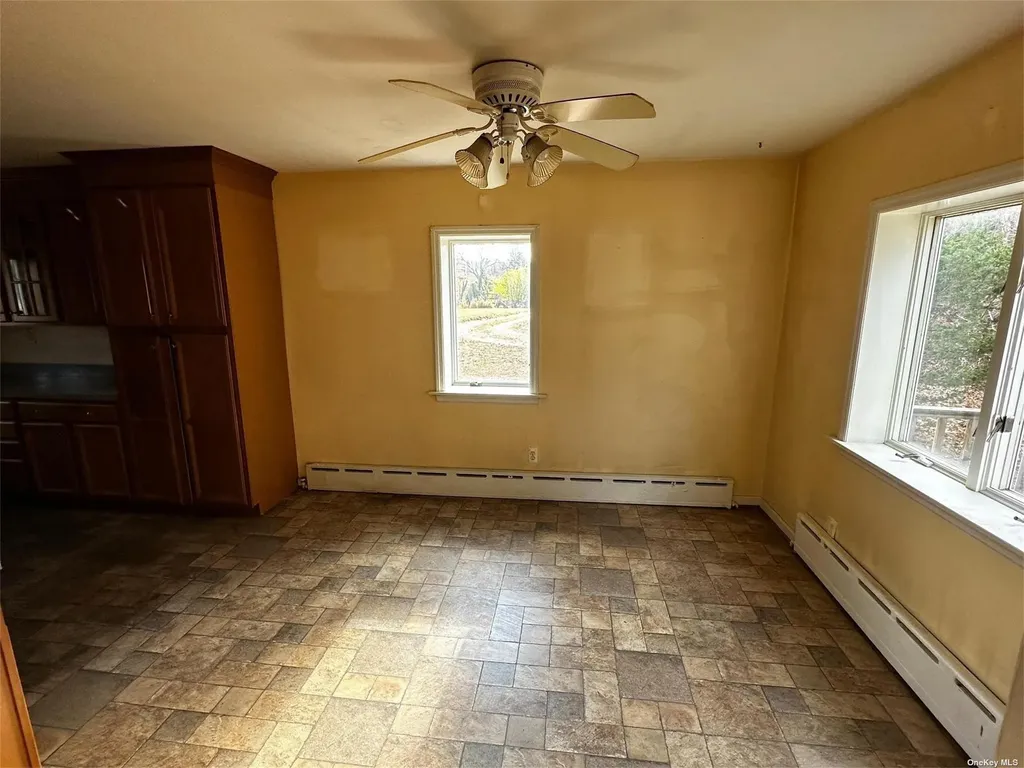 2468 River Road Calverton NY 11933