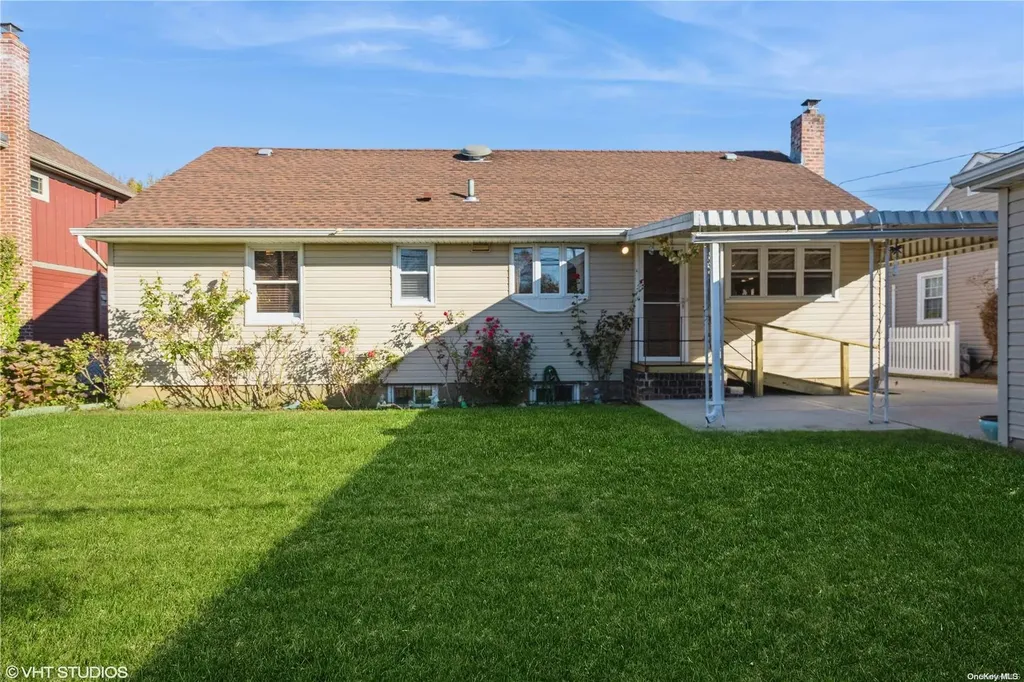 3010 Terrace Road Wantagh NY 11793
