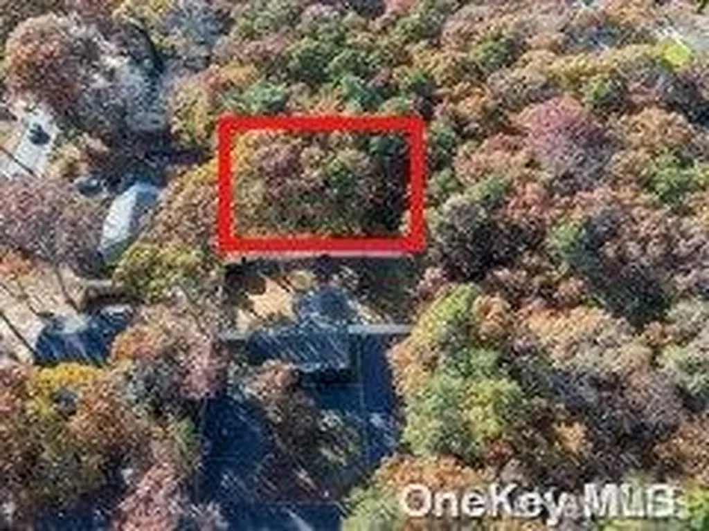 38 Pershing Street Mastic NY 11950