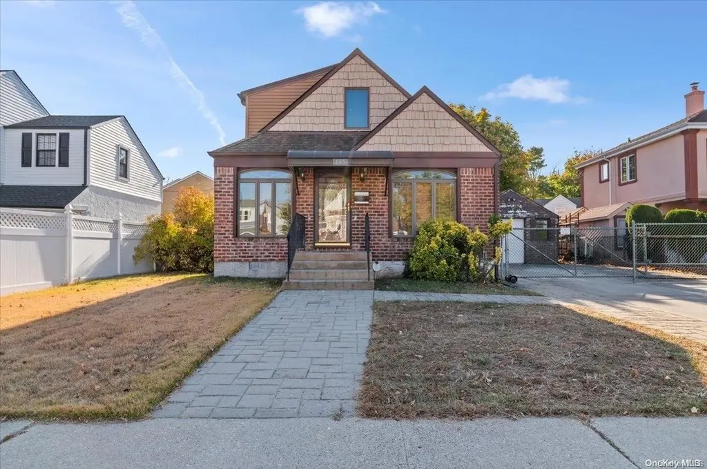 155 King Street Elmont NY 11003