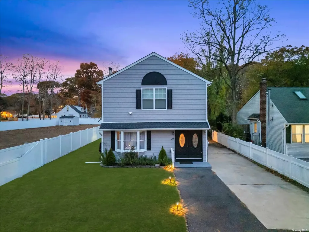 45 Merrick Road Shirley NY 11967
