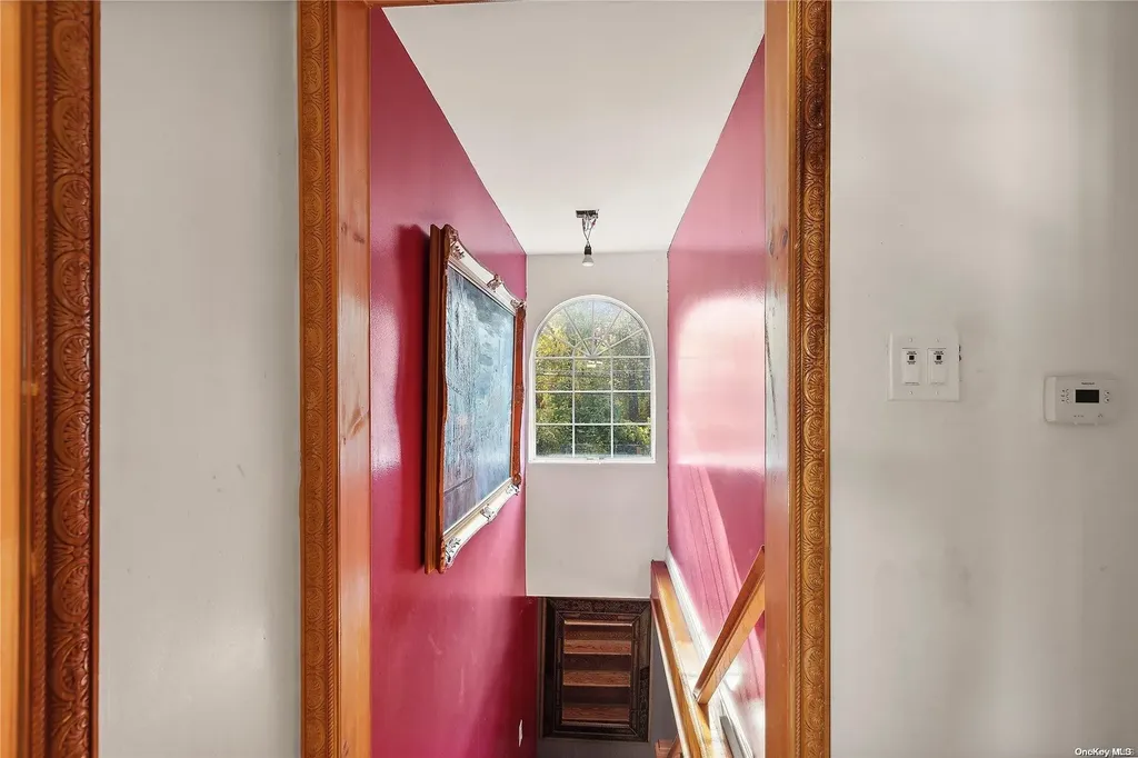 63 Brookfield Road Valley Stream NY 11581