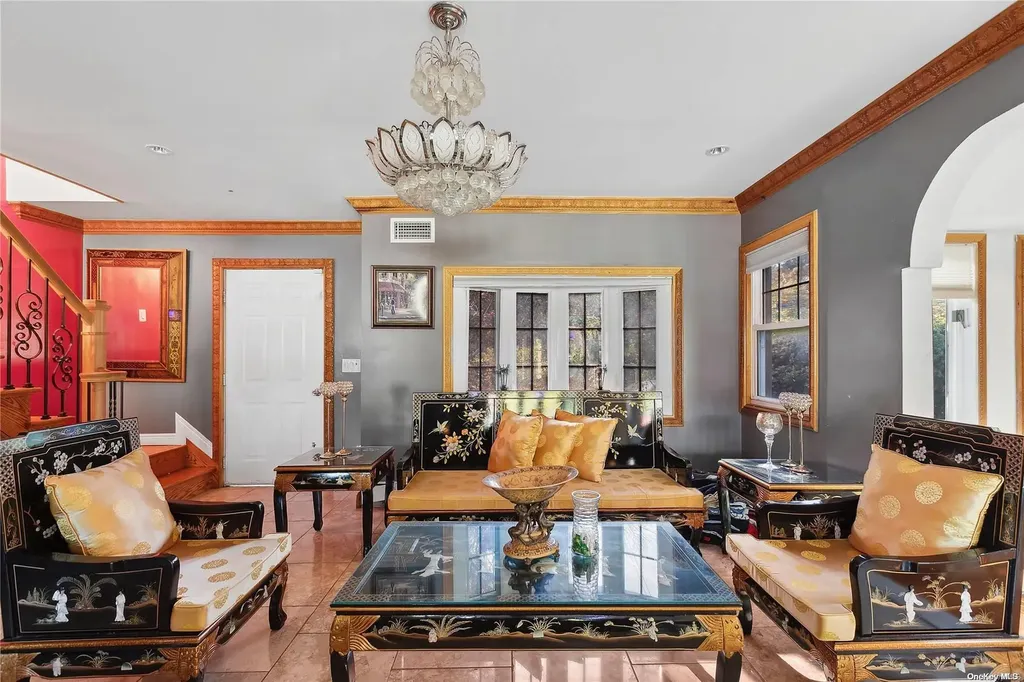63 Brookfield Road Valley Stream NY 11581