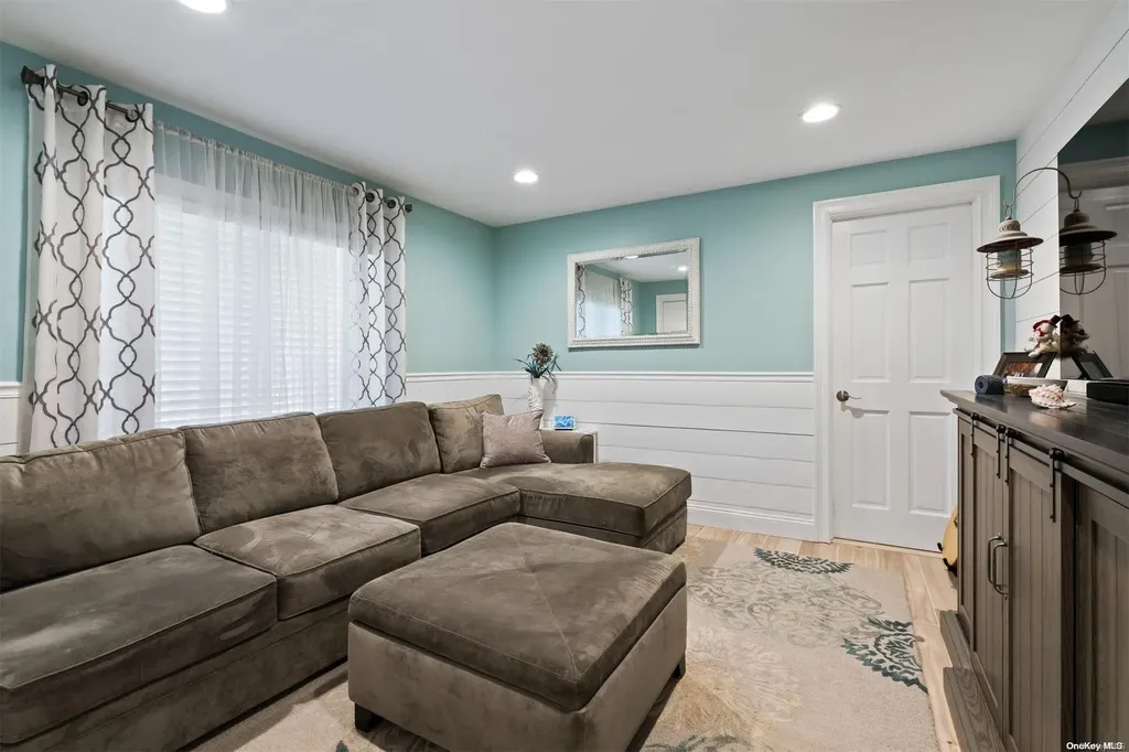 146 E Shore Drive Massapequa NY 11758