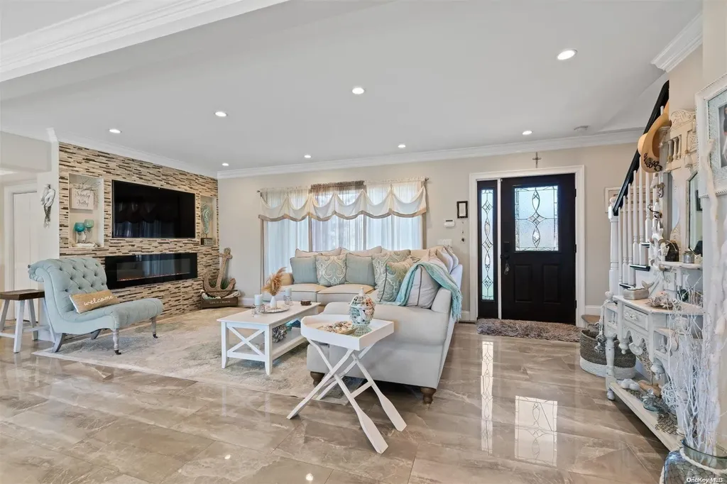 146 E Shore Drive Massapequa NY 11758