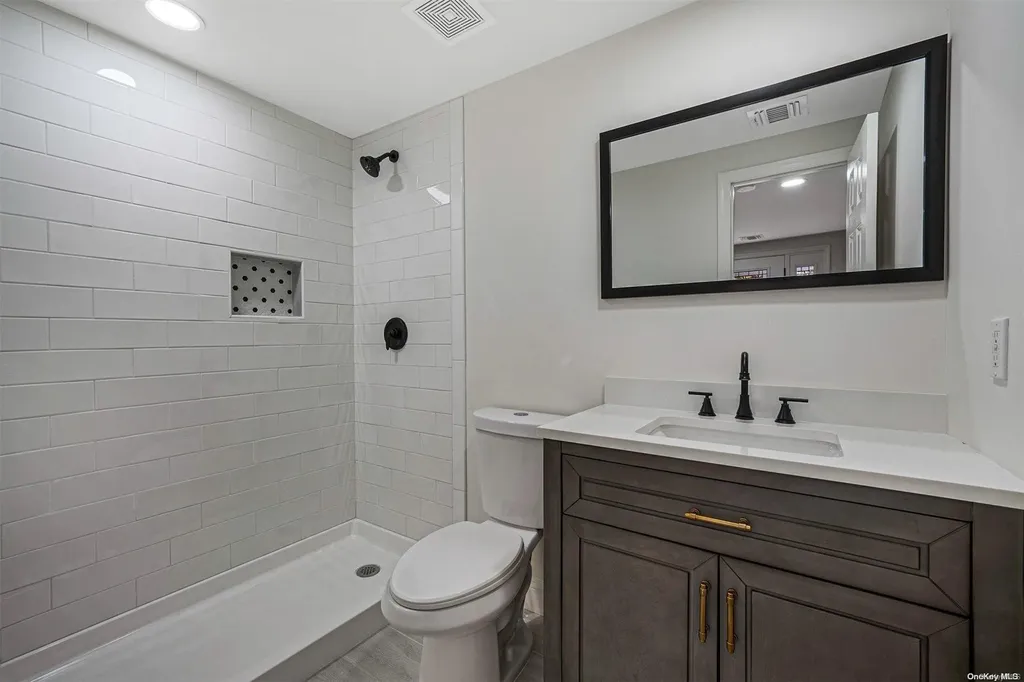 57 Brooksite Drive Smithtown NY 11787
