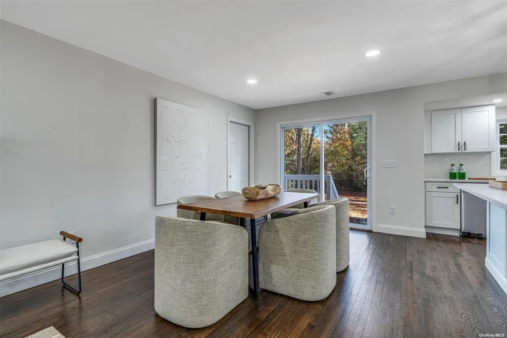 57 Brooksite Drive Smithtown NY 11787