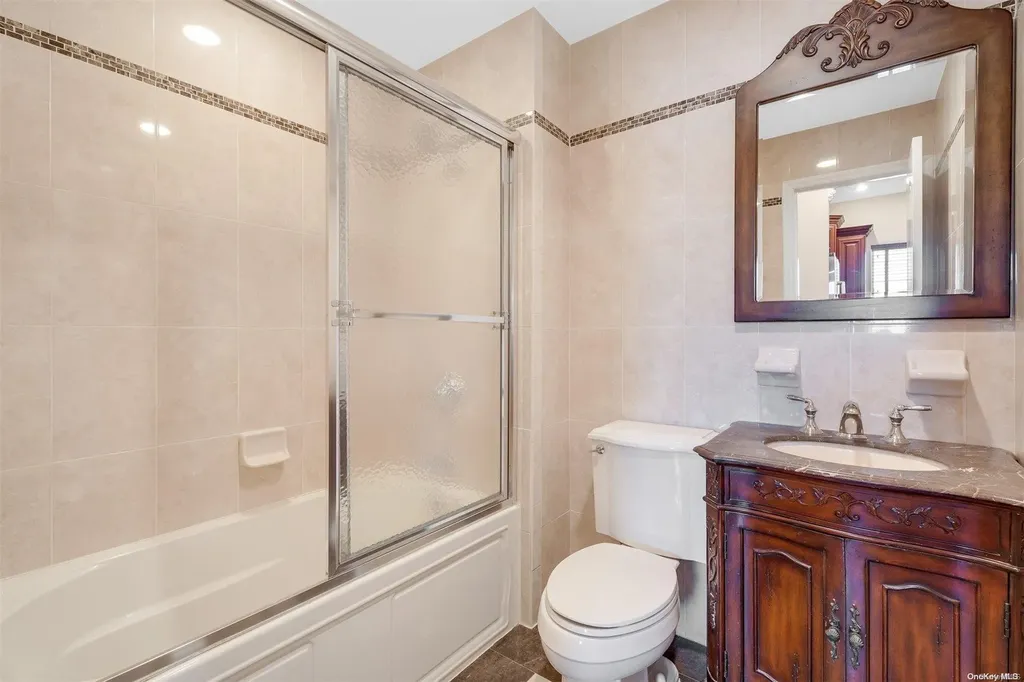 1021 72nd Street Brooklyn NY 11228