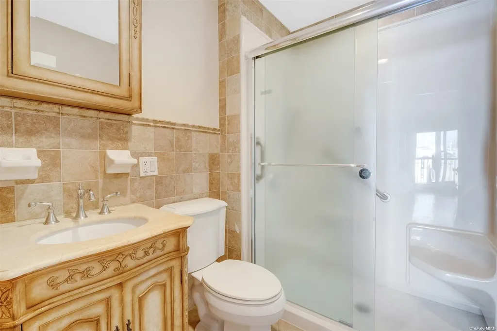 1021 72nd Street Brooklyn NY 11228