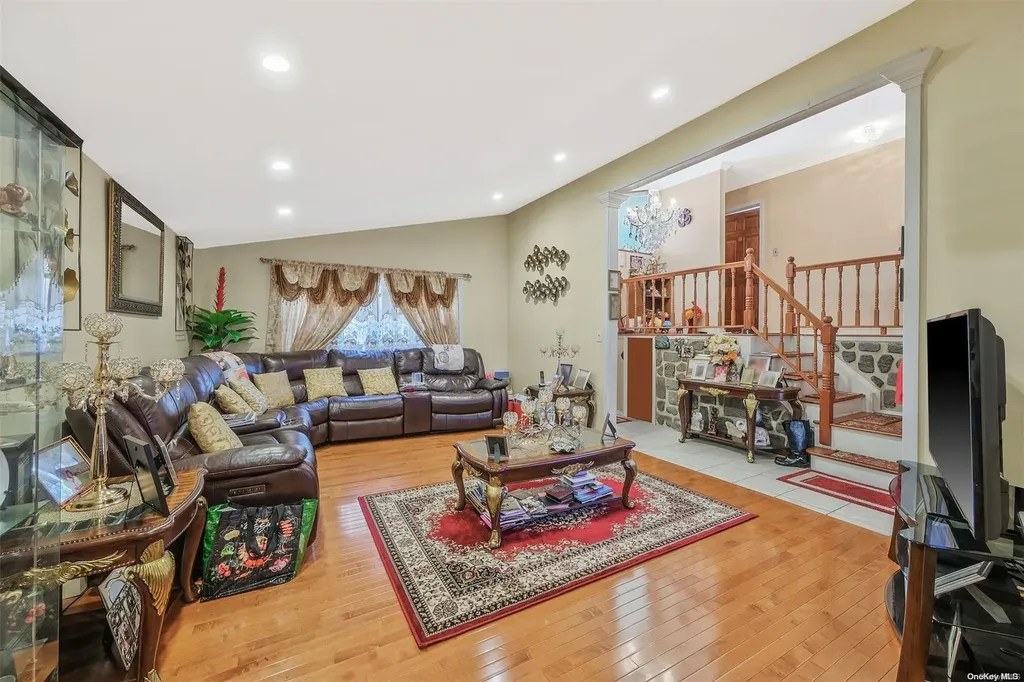 140 Dana Avenue Mastic NY 11950