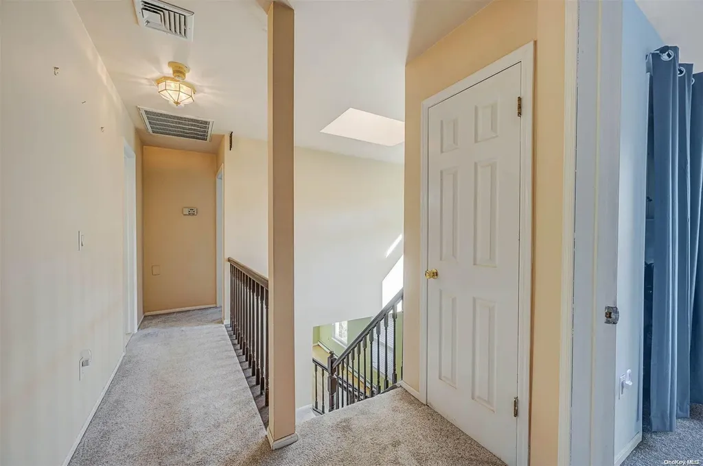 99 S Washington Avenue Centereach NY 11720