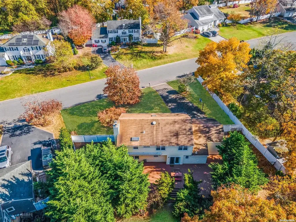 99 S Washington Avenue Centereach NY 11720