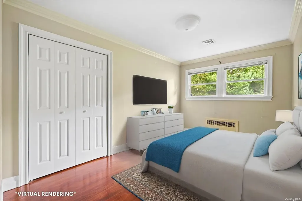 48 Smith Street Glen Head NY 11545