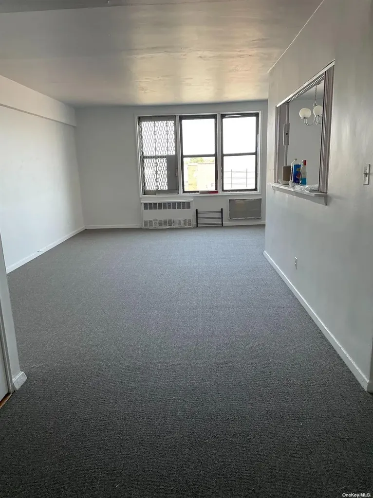 149-43 35th Avenue Flushing NY 11354