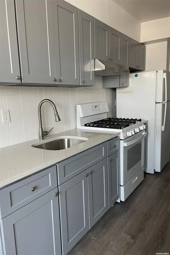 149-43 35th Avenue Flushing NY 11354
