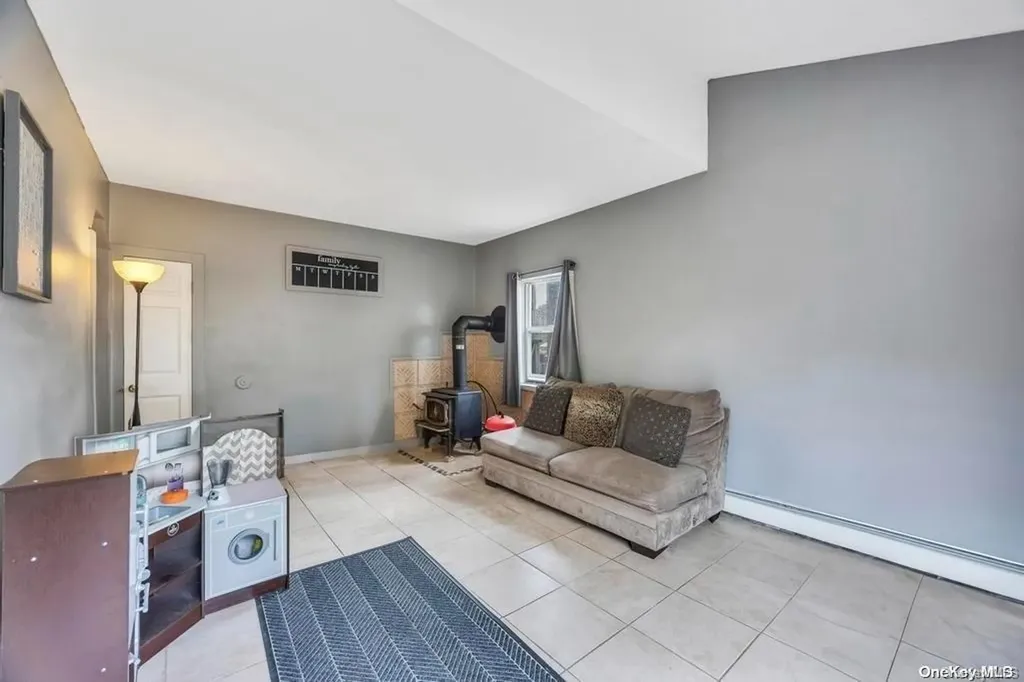 42 Burney Boulevard Mastic NY 11950