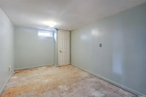 128 Gracie Drive North Babylon NY 11703