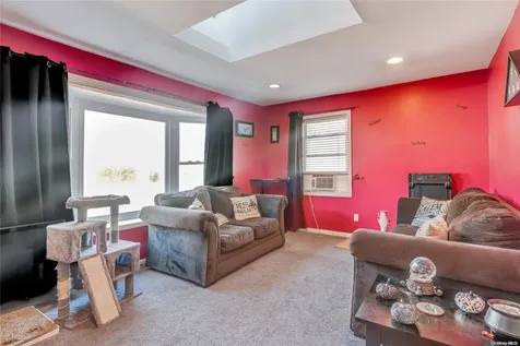 128 Gracie Drive North Babylon NY 11703