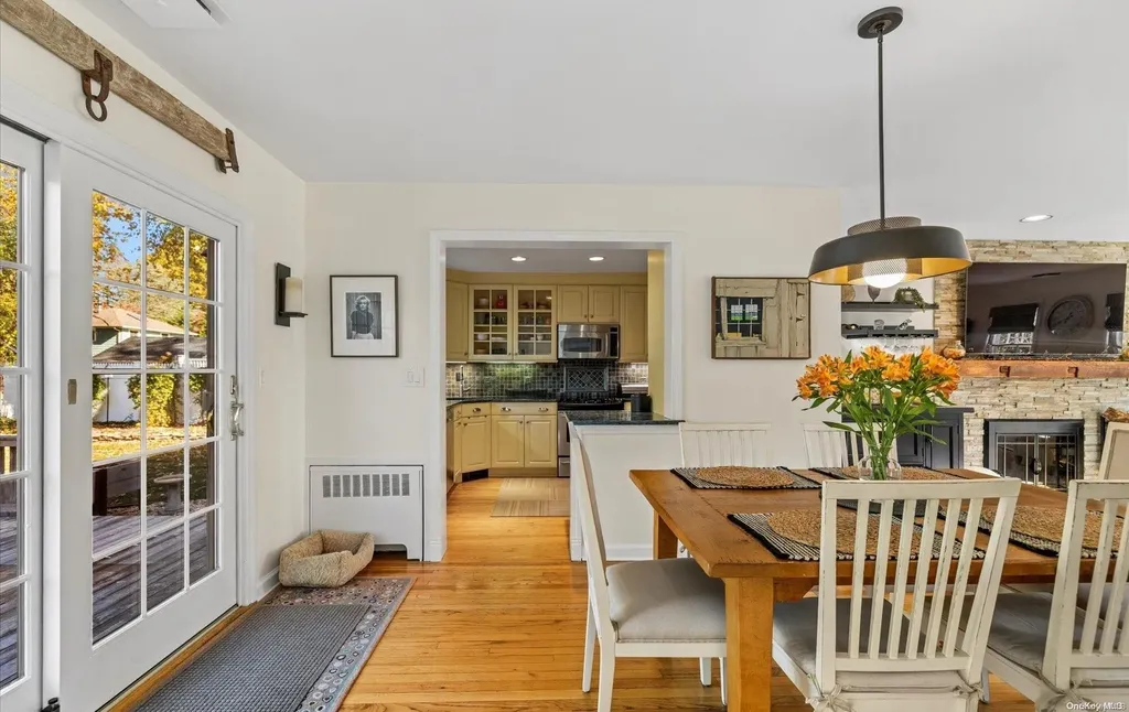 4 Chestnut Avenue Glen Head NY 11545