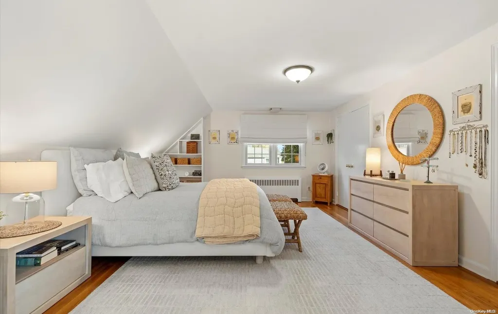 4 Chestnut Avenue Glen Head NY 11545
