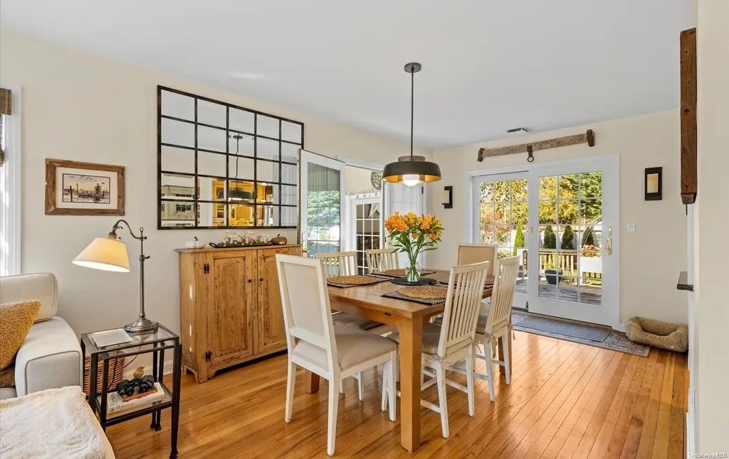 4 Chestnut Avenue Glen Head NY 11545