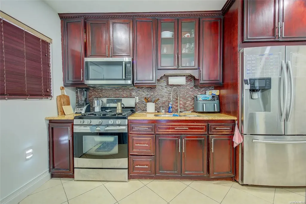 264 Highland Boulevard Brooklyn NY 11207