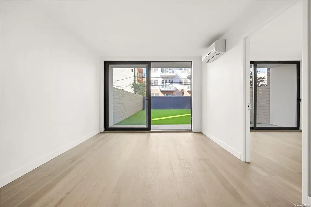 25-88 38th Street Astoria NY 11103