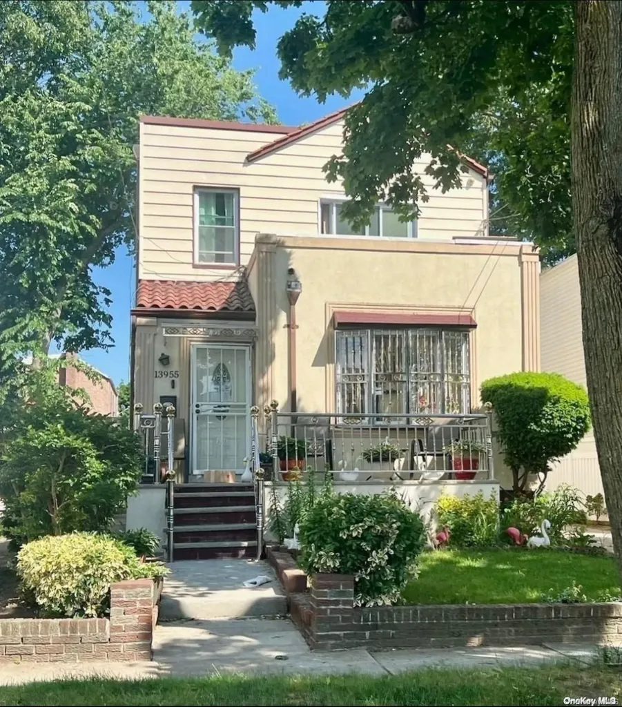 139-55 230th Place Springfield Gardens NY 11413