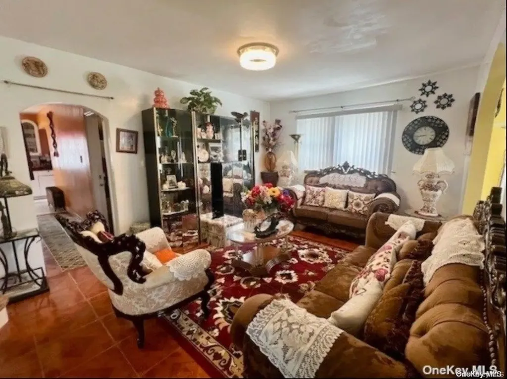 139-55 230th Place Springfield Gardens NY 11413