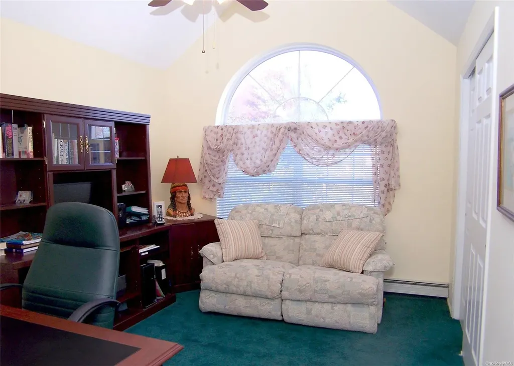 6 Paul Court Centereach NY 11720