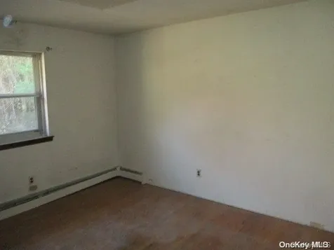 6 Ethel Court Wheatley Heights NY 11798