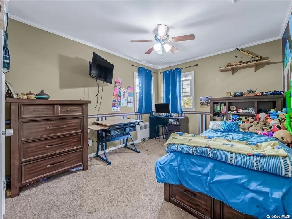 2803 Weeks Avenue Oceanside NY 11572