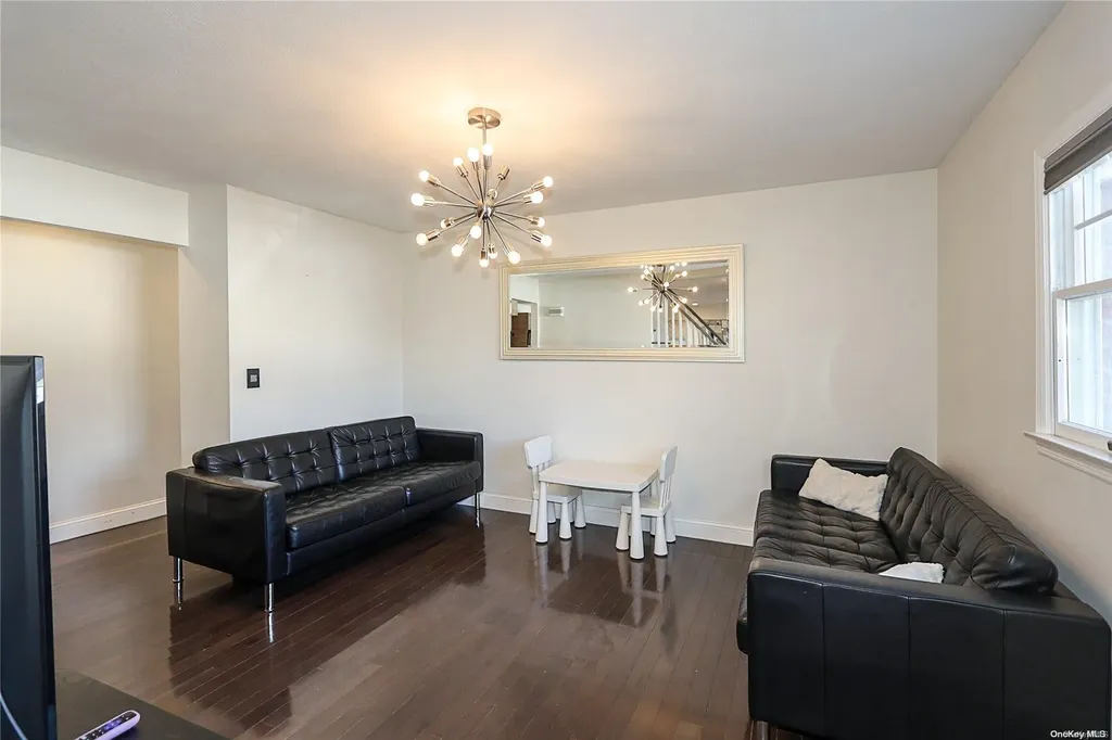 3368 Walters Avenue Wantagh NY 11793