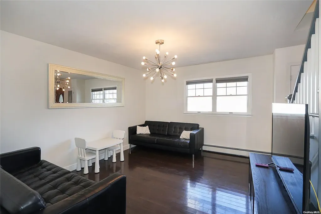 3368 Walters Avenue Wantagh NY 11793