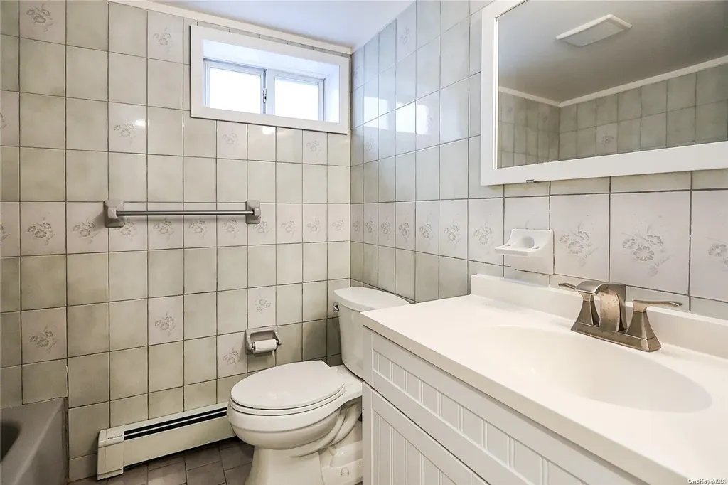 3368 Walters Avenue Wantagh NY 11793