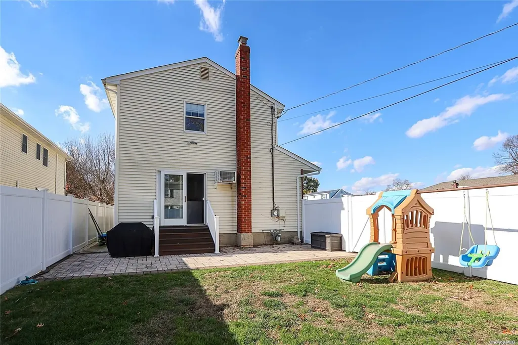 3368 Walters Avenue Wantagh NY 11793